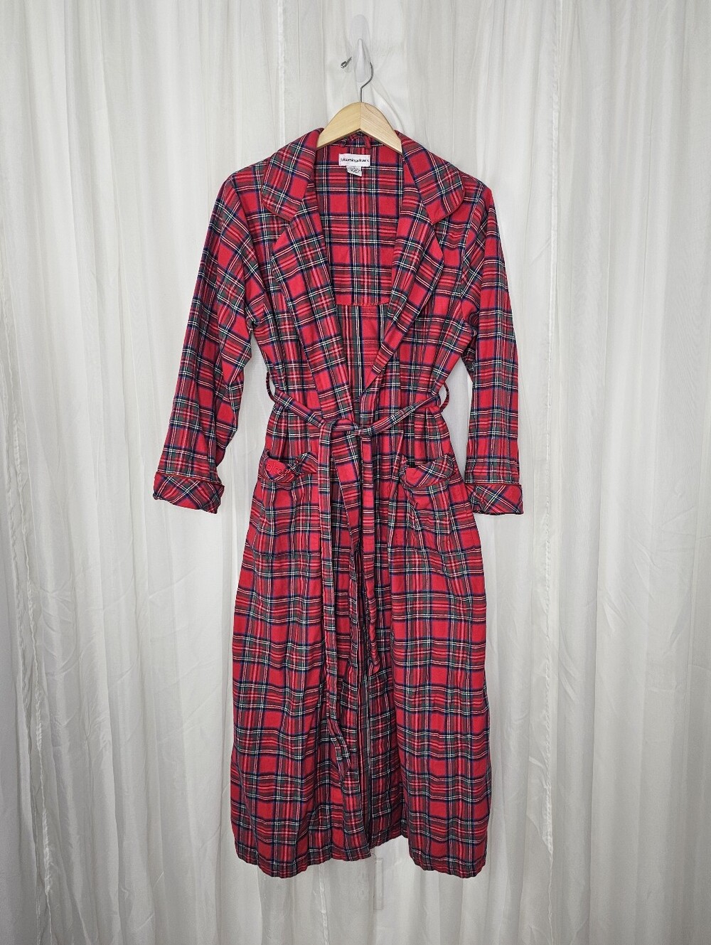 Vintage Bloomingdales Red Plaid Tartan Flannel Belted Robe Medium